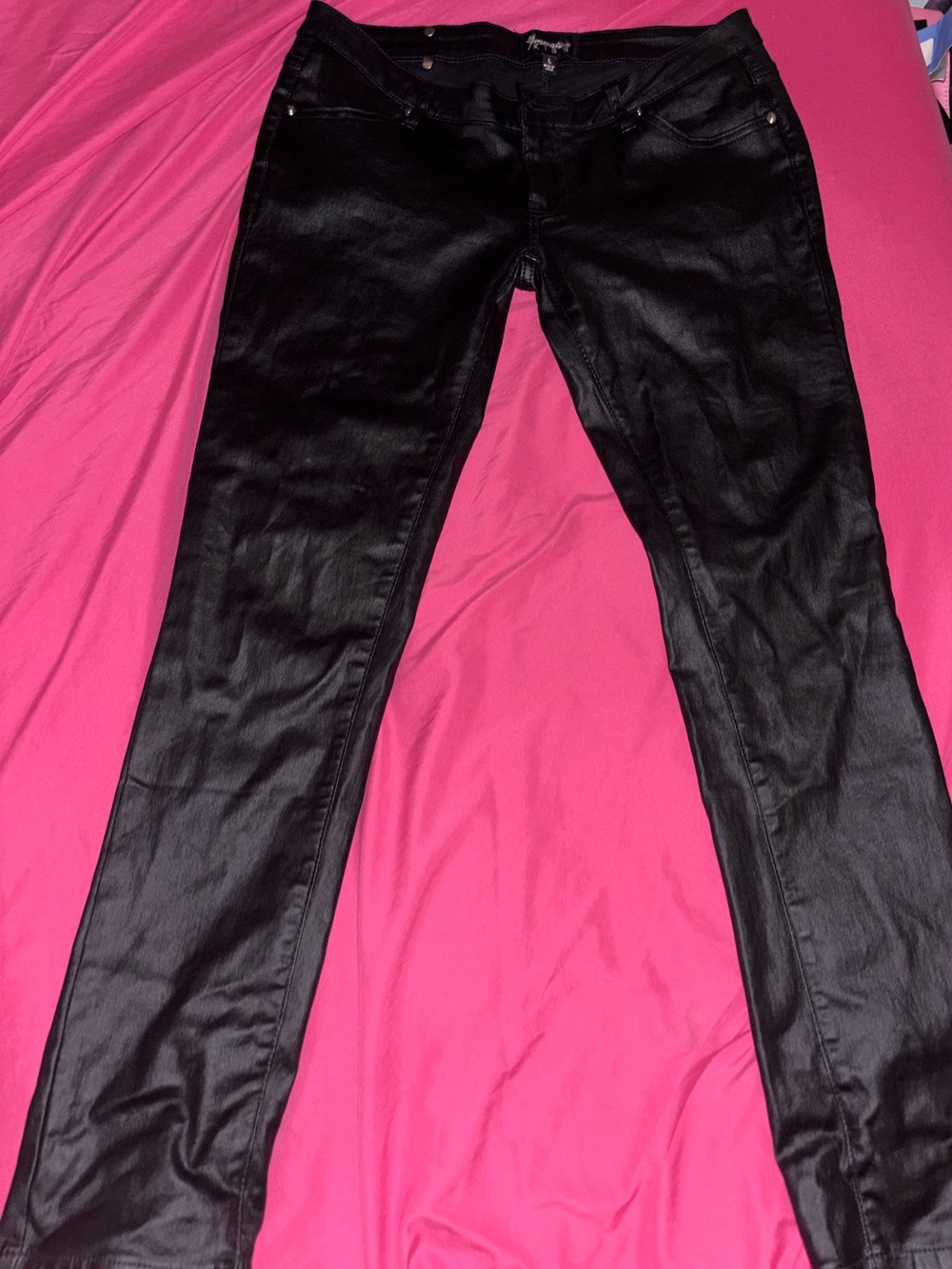 Dolls kill pants